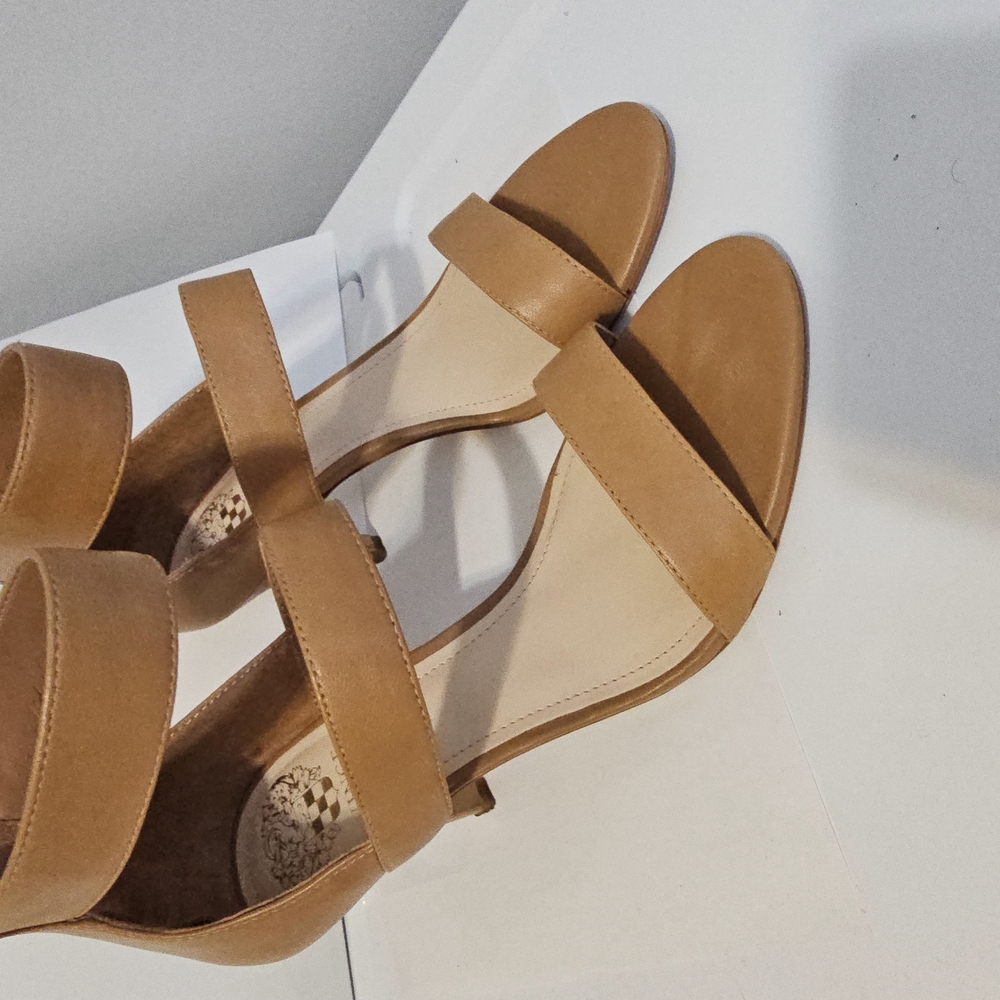 Elegant Tan Women's Sandals